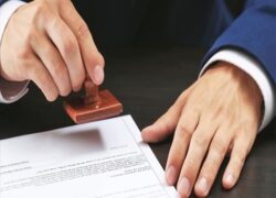 Bằng Trung cấp pháp lý