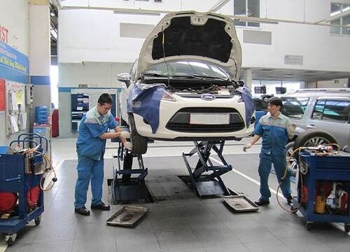 Trung cấp công nghệ ô tô