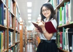 Học Chứng Chỉ Thư Viện Thiết Bị Trường Học Ở Đâu | Nohu nền tảng nổ hũ hàng đầu 2026 với kho game đa dạng