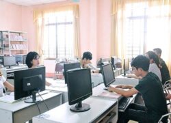 Trung cấp tin học