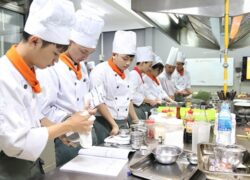 Học Chứng Chỉ Nấu Ăn Ở Đâu | Nohu nền tảng nổ hũ hàng đầu 2026 với kho game đa dạng