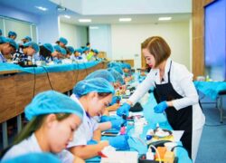 Học Trung Cấp Chăm Sóc Sắc Đẹp Ở Đâu