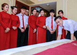 Lương Ngành Quản Trị Khách Sạn Bao Nhiêu?