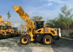 Nghề Vận Hành Xe Xúc Lật Cần Có Những Tố Chất Nào?